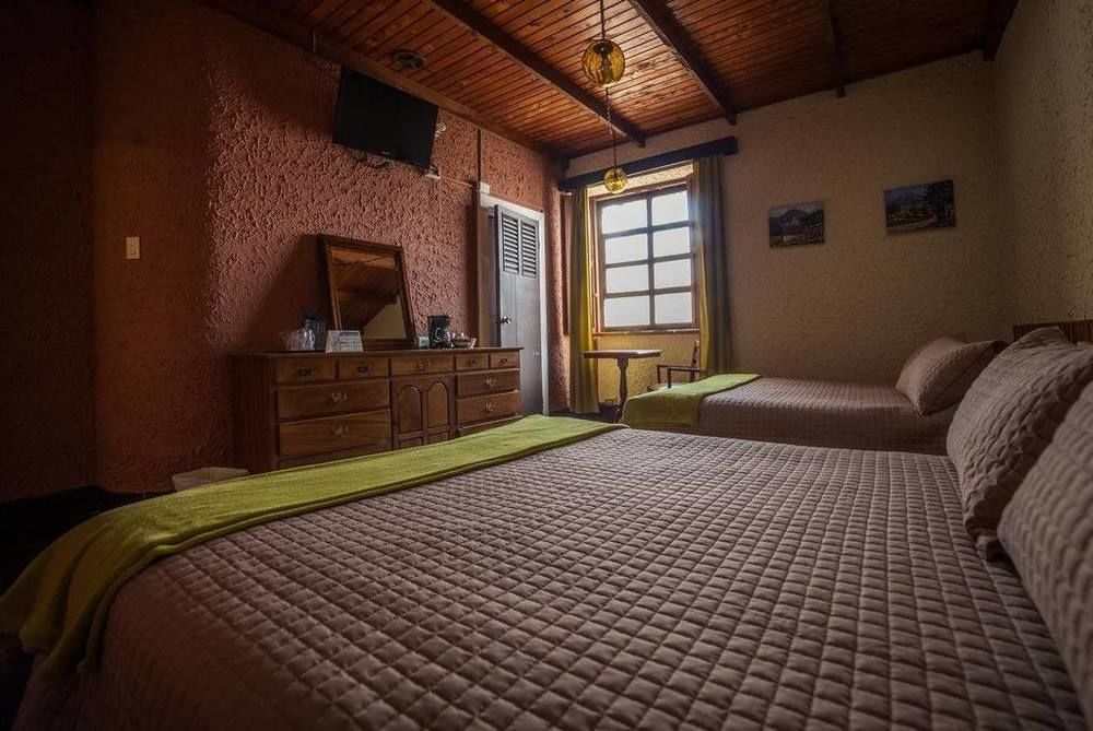 Hotel Modelo Кетцалтенанго Екстериор снимка